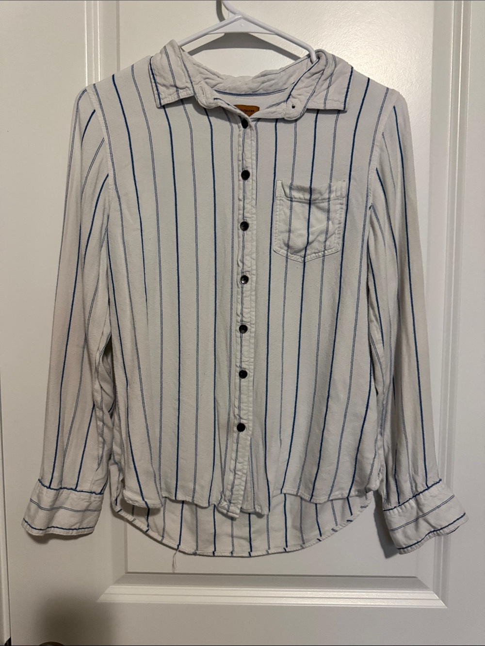 JACHS Girlfriend White Button-Down Shirt with Blue Pinstripes